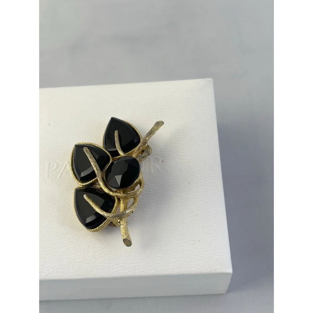 Vintage CAPRI Brooch Pin Black  Glass Goldtone Leaf Branch  2”